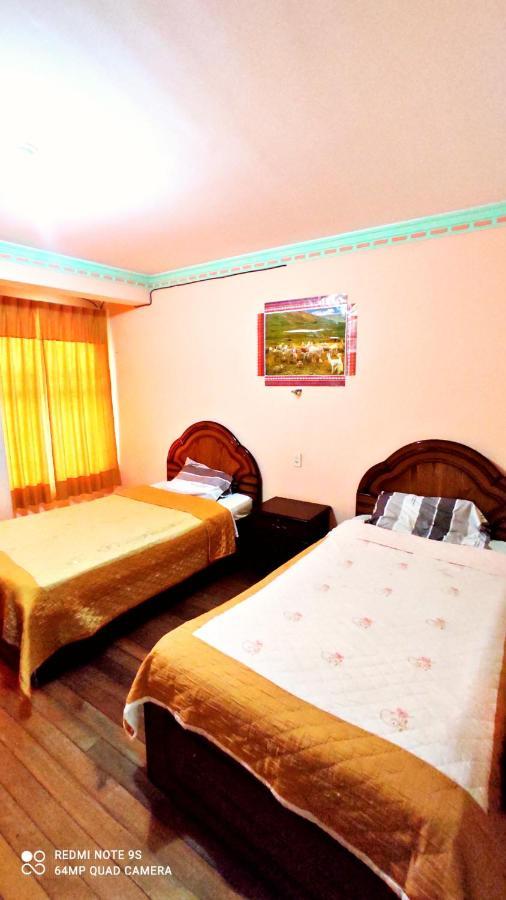 Hostal Las Balsas Copacabana  Extérieur photo