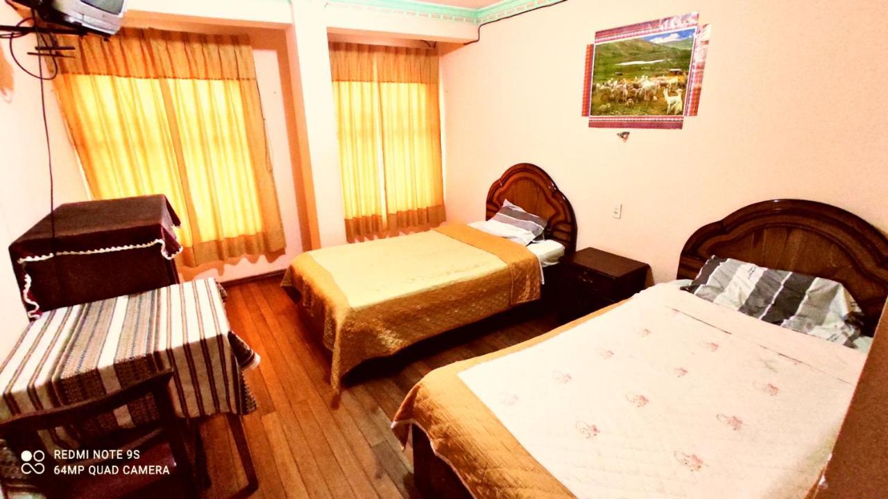 Hostal Las Balsas Copacabana  Extérieur photo