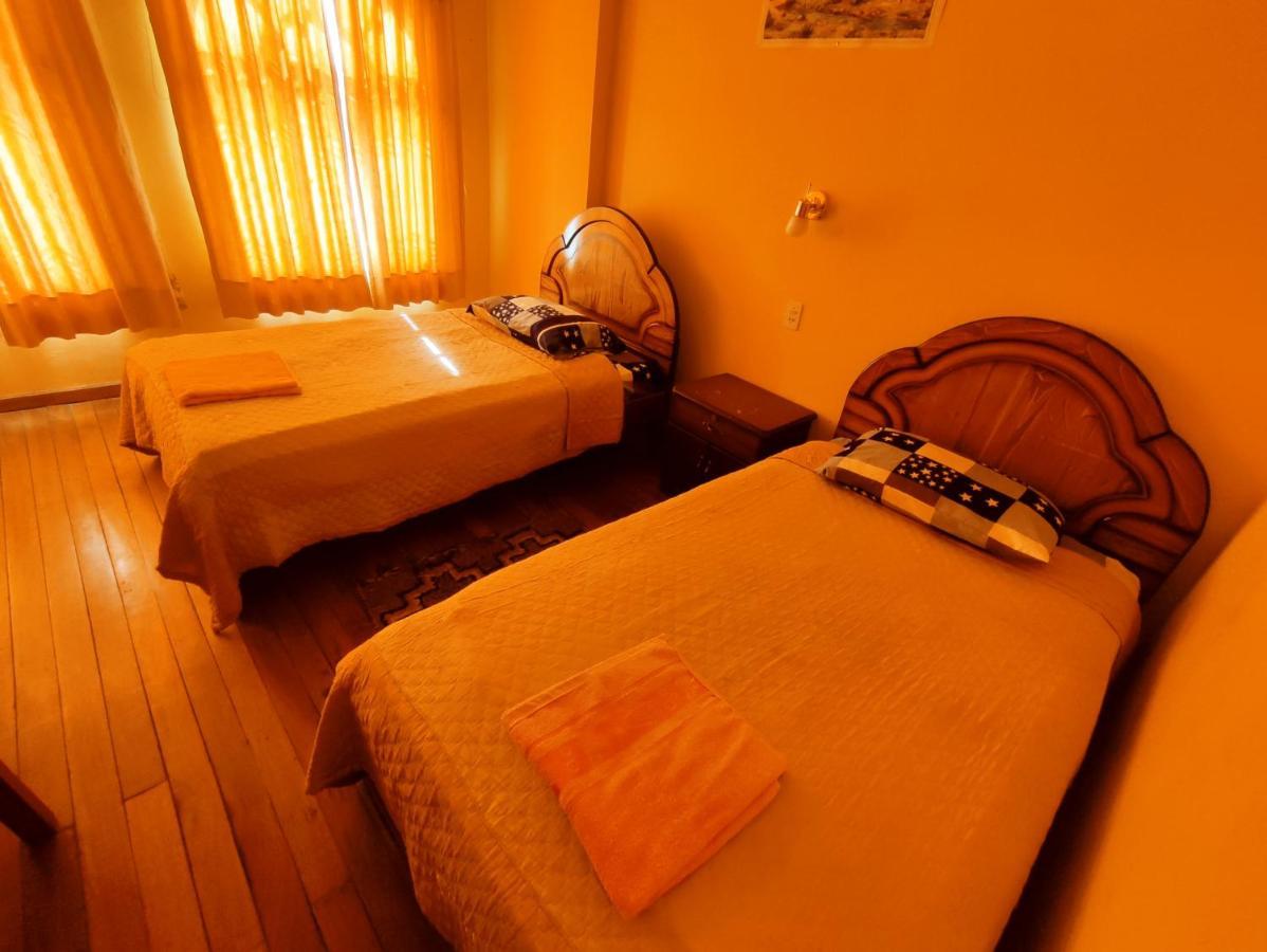 Hostal Las Balsas Copacabana  Extérieur photo